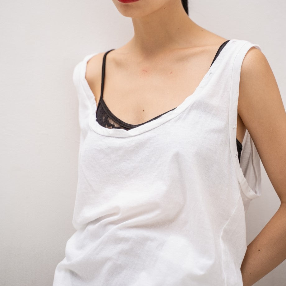 LOOSE DAMEGE TOP