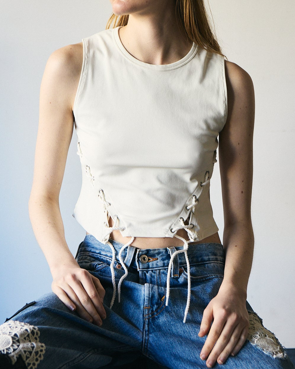 SIDE TWIST SLEEVELESS TOP – TanC TOKYO